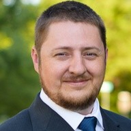 Peter Martinez headshot